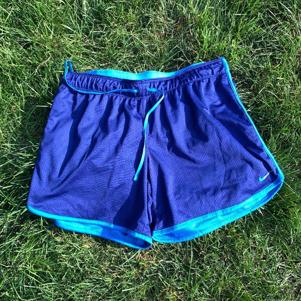 "Nike-Dri Fit" athletic shorts, L